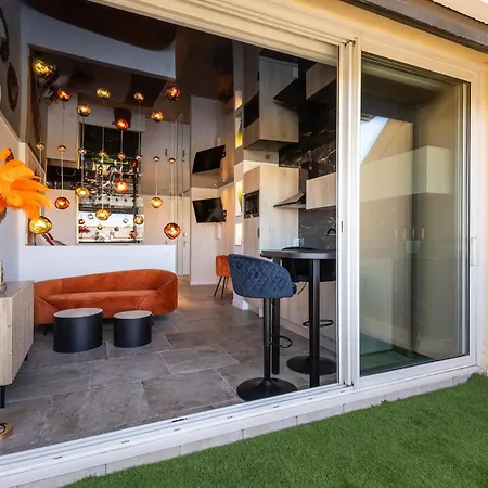Lägenhet Le Daiquiri Renovated With Terrace In The Naturist Village